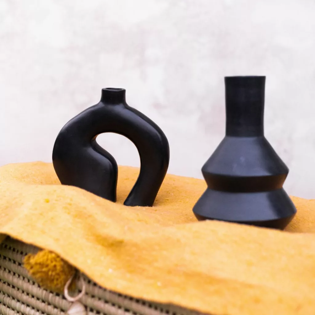 Vase poterie noire tadelakt
