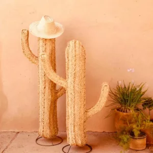 Cactus tressés en doum paille