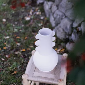 Céramique artisanale - Vase poterie brute blanche Oreille