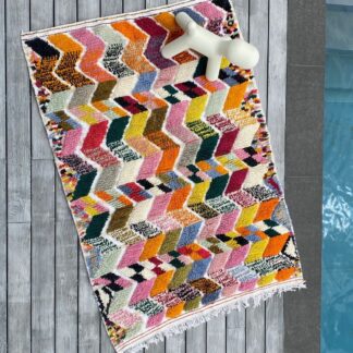 Tapis azilal couleurs éclatantes