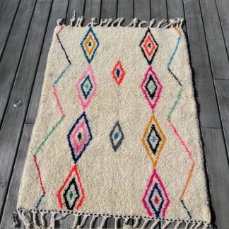 tapis berbère coloré Azilal