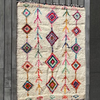 Grand Tapis berbère coloré Azilal